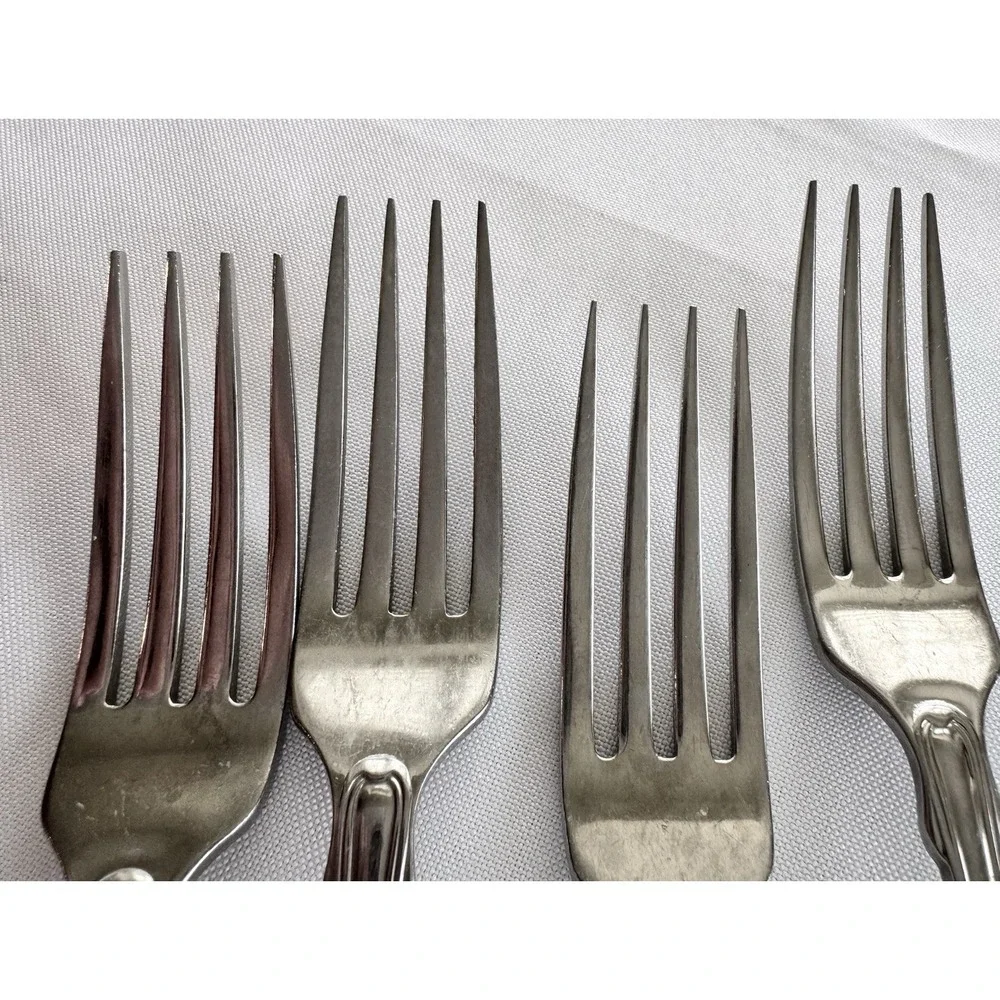 Oneida Classic Shell Cube Stamp Heirloom Flatware Lot 28 Pc Serving Pieces